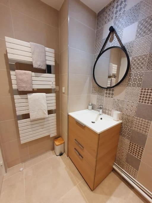 T2 Fidji Vue Port Et Mer Parking Clim Wifi - Rossiconciergerie - Linge En Option La Grande Motte Extérieur photo